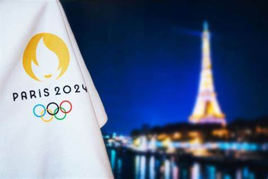 Jeux Olympiques de Paris 2024 : entre enthousiasme et turbulences politiques